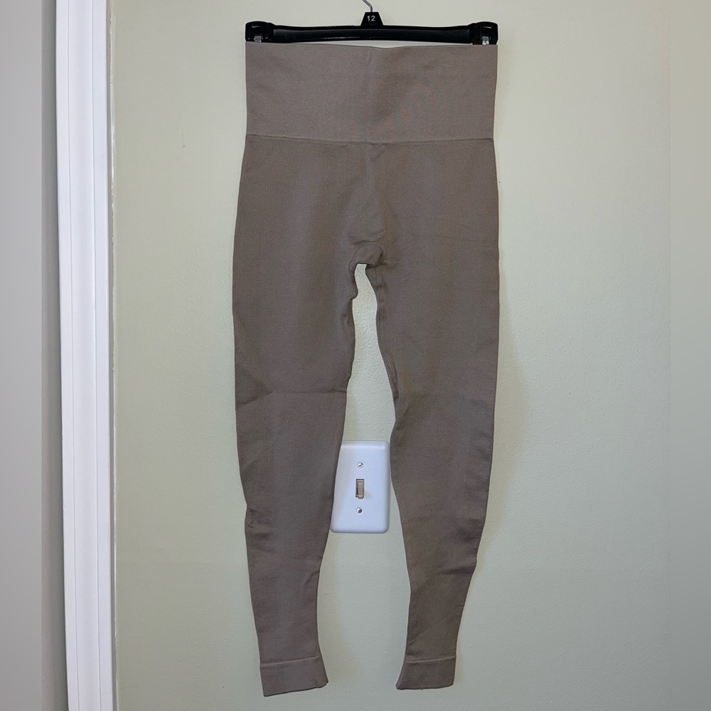 Tan Set Active Leggings